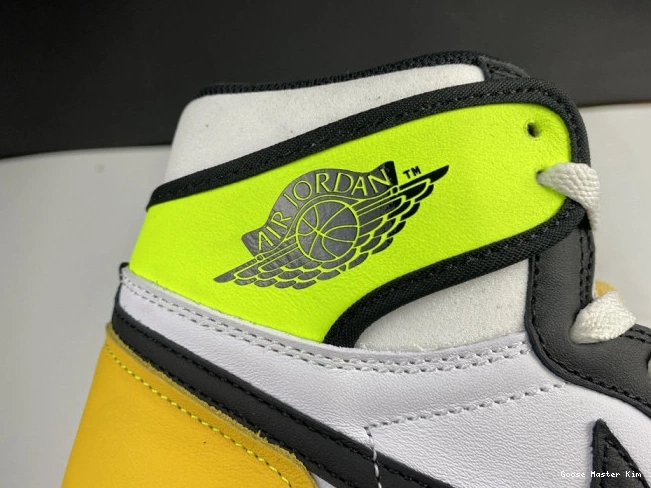1 GOLD' JORDAN RETRO OG HIGH 'VOLT 555088-118 AIR 0708